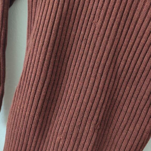 Dolce & Gabbana Rib Knit Wool Sweater Made in Italy Size XS/S Button Neck FLAWED - Picture 6 of 10